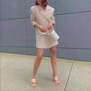 Zara heeled leather sandals with padded strap blogger style Size 9